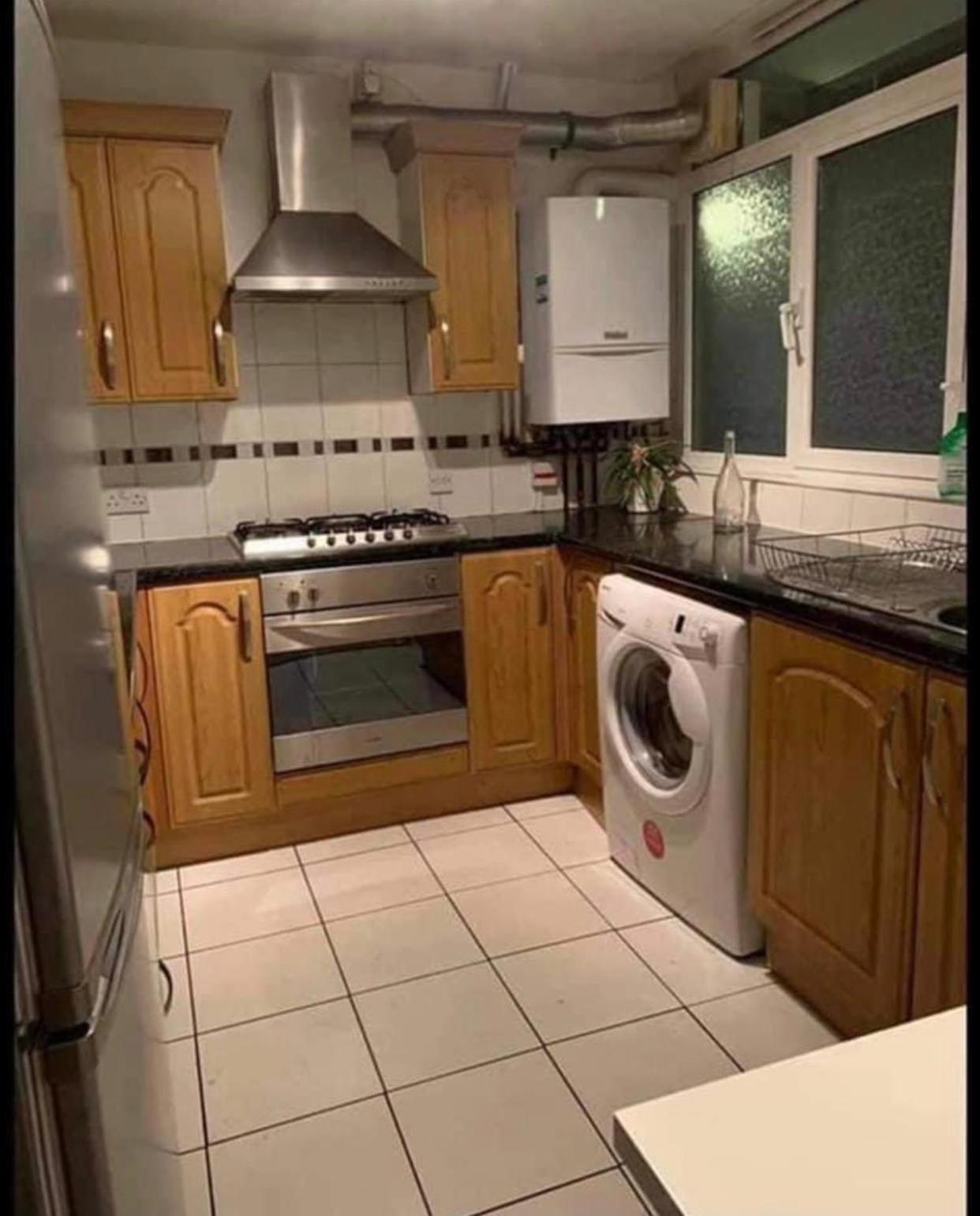 Brockmer House Apartment Лондон Екстериор снимка